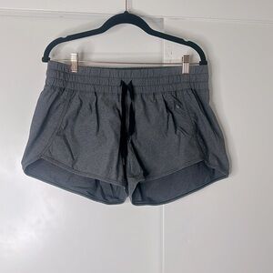 The North Face workout running lounge short like new condition size L